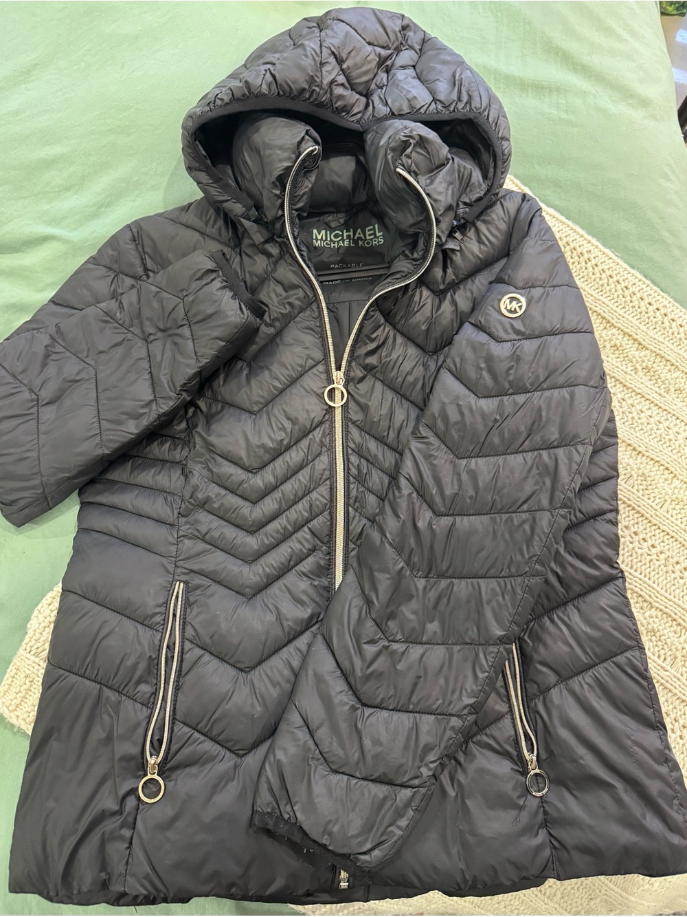 MICHAEL Michael Kors Black Quilted Hooded Puffer Coat